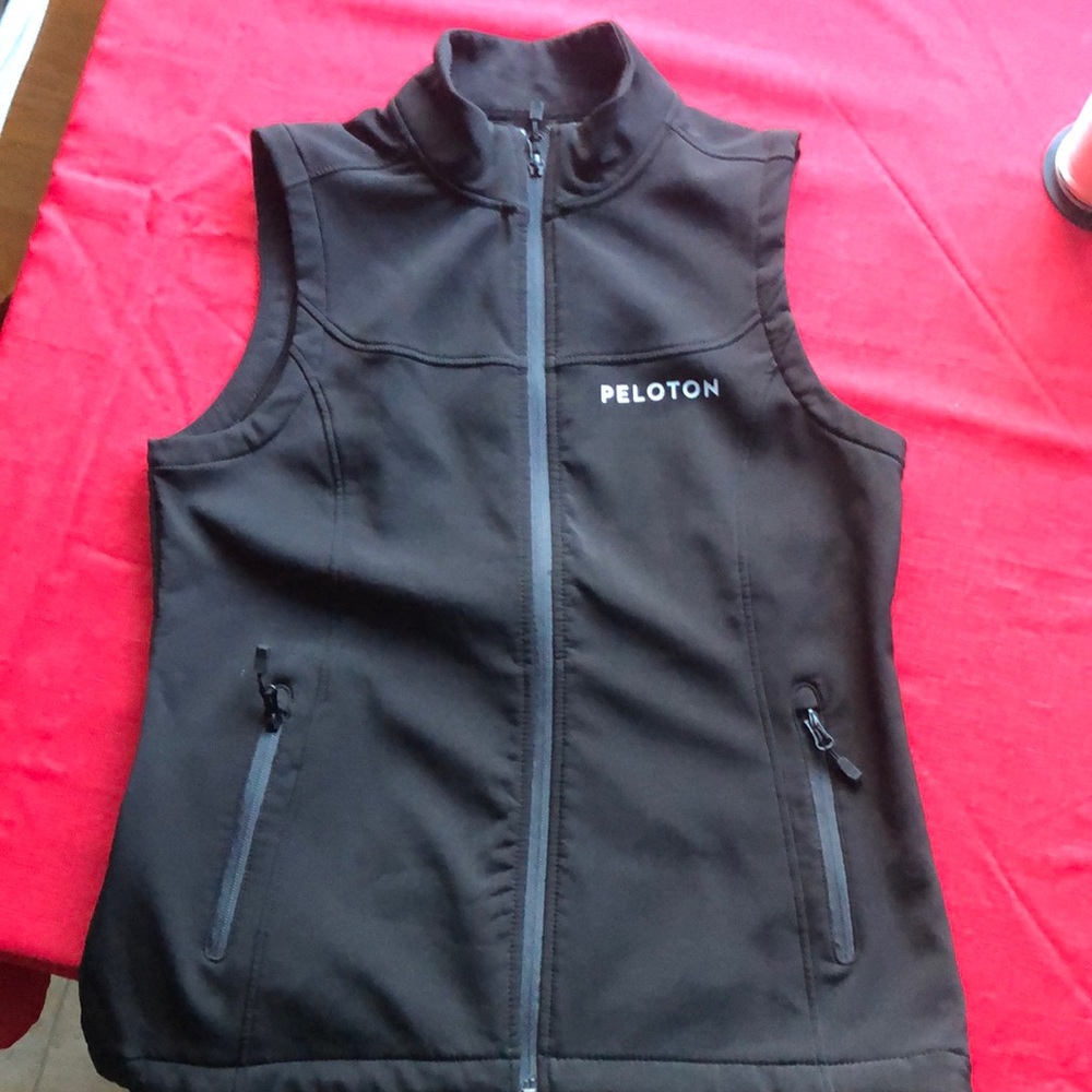 Like new Peloton Vest